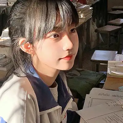 屈葵霁